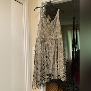 Vera Wang party Dress